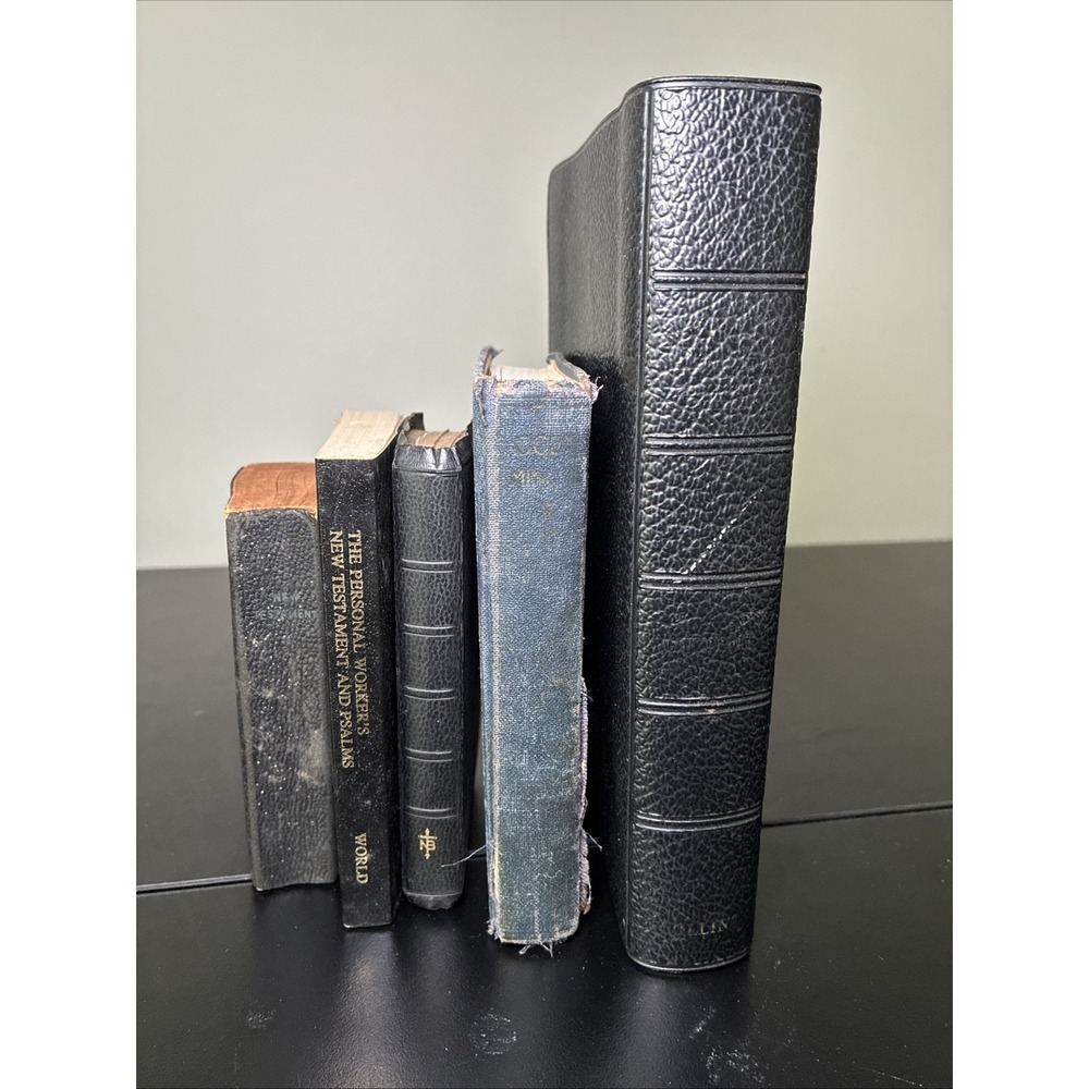 Lot of 4VTG Holy Bibles & 1 VTG Gods Minute -antique - Decor-staging